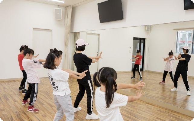 ダンススクール　イメージ写真